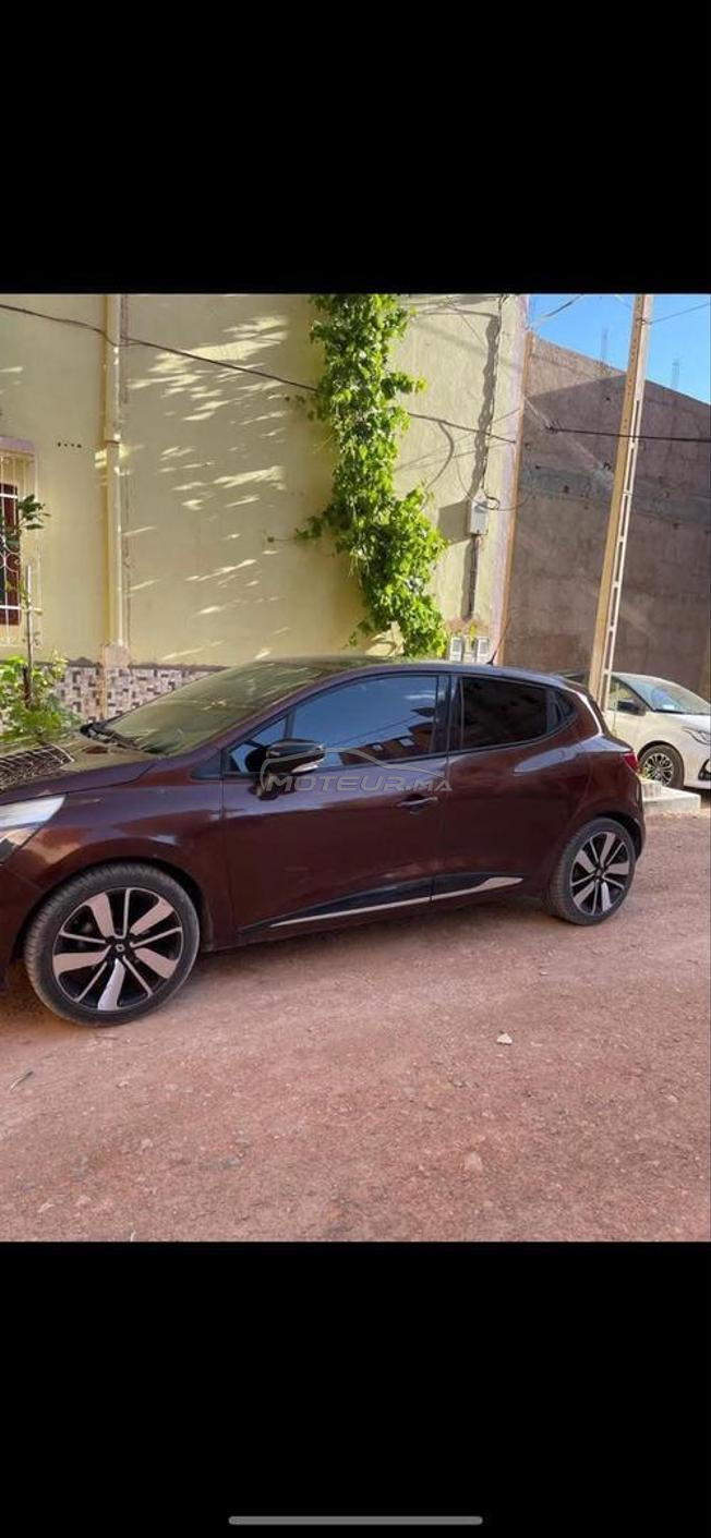 Clio 4 intense Bon état 
