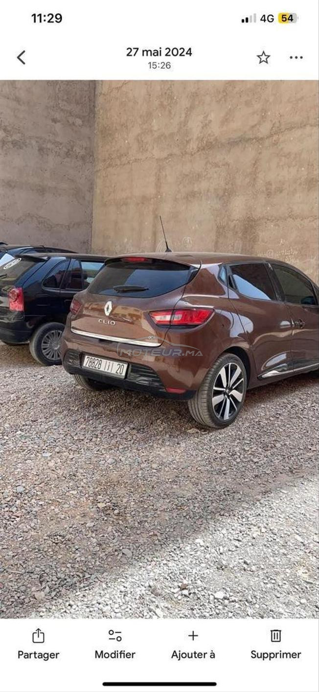 Clio 4 intense Bon état 