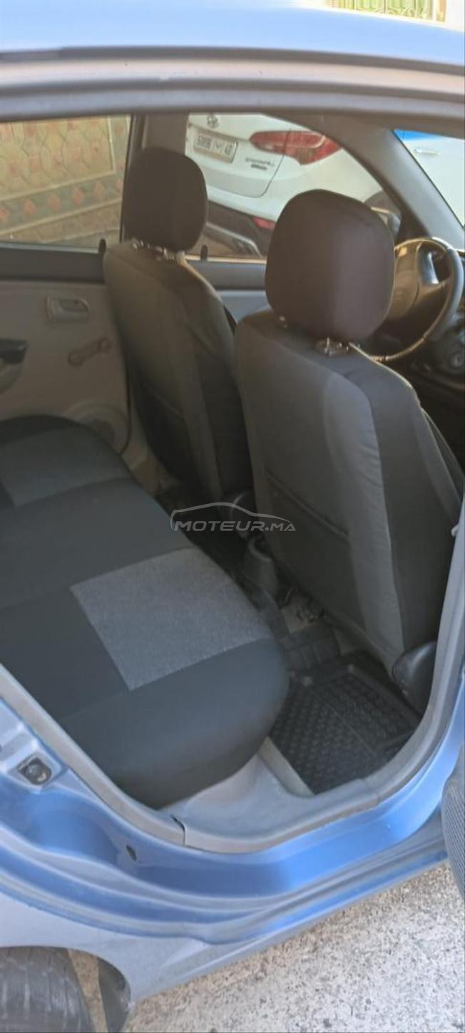 kia pikaneto essence 