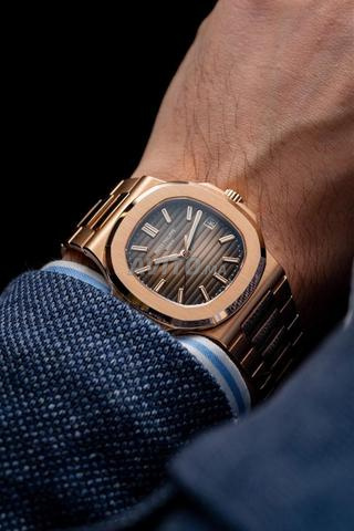 Patek Philippe Nautilus Or rose 40mm - 2
