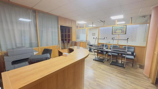 BUREAU PROFESSIONNEL DE 103 m² - 2