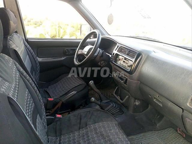 ميتسوبيشي L200 - 2