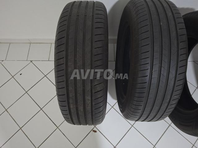 4 إطارات بحالة جيدة جداً 225/65/17.