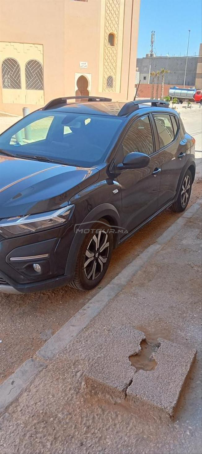 مدينة العيون