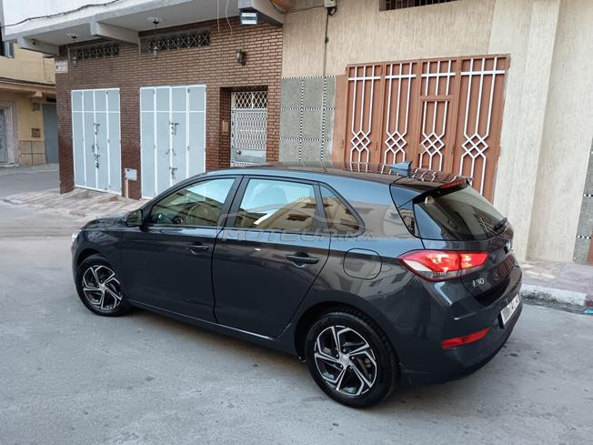 Hyundai i30 Diesel Automatique 2022 à Tanger