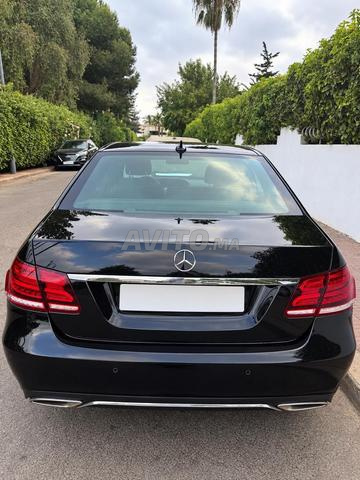 Mercedes-Benz 220 Diesel Automatique 2014 à Rabat - 2