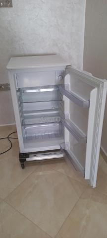 ثلاجة Whirlpool سعة 100 لتر مع حامل - 2