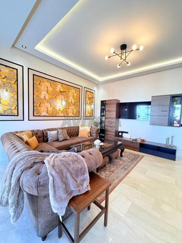 APPARTEMENT MEUBLÉ HAUT STANDING SANS VIS-À-VIS