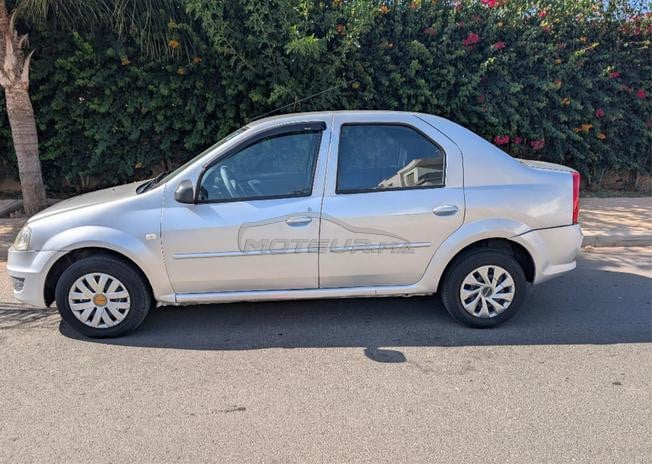 Dacia Logan Essence Manuelle 2010 première main 
