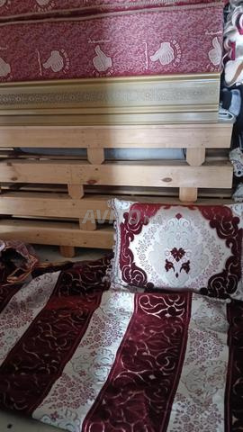 Vente de salon complet, tapis, coussins, rideaux et table - 2