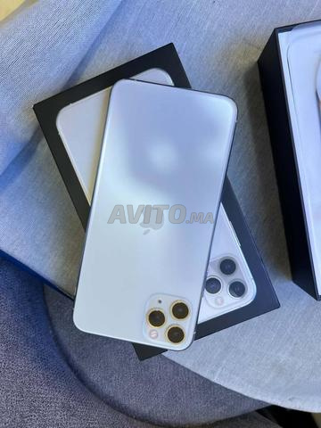 iPhone 11 Pro Max 256G Officiel - 2