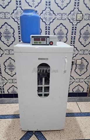 Incubateur neuf automatique
