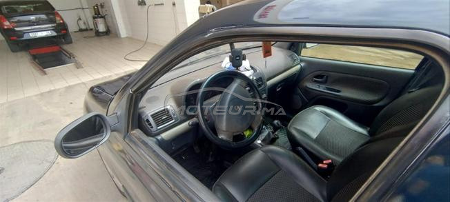 Renault Clio Diesel Manuelle 2005 à Berkane