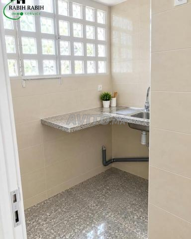 Studio à louer 45 m² à Agdal - 2