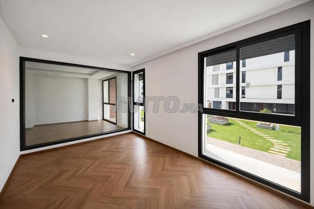 Magnifique Duplex 2ch au cœur de CFC - 2