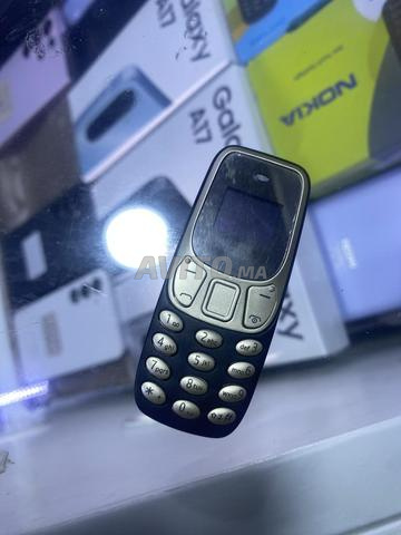 Téléphone "Bzenza" pour appels uniquement
