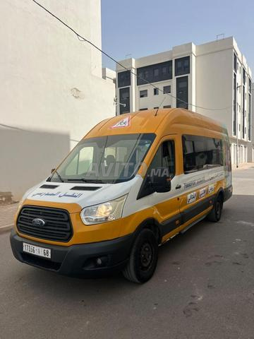 Ford Transit pour transport scolaire. Ford. 2016. Excellent état - 2