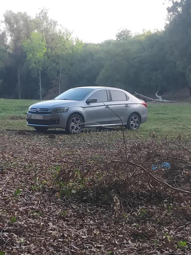 voiture en bonne etat 2eme main