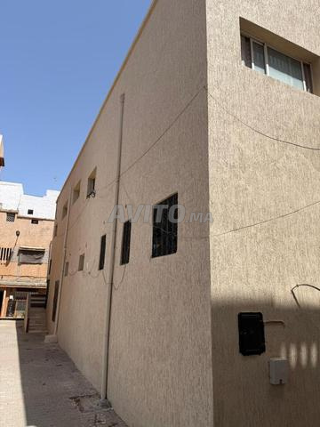 حمام بلدي وشقتان للبيع - 2
