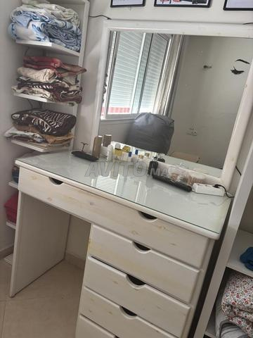 Coiffeuse en bois complète avec rangement - 2