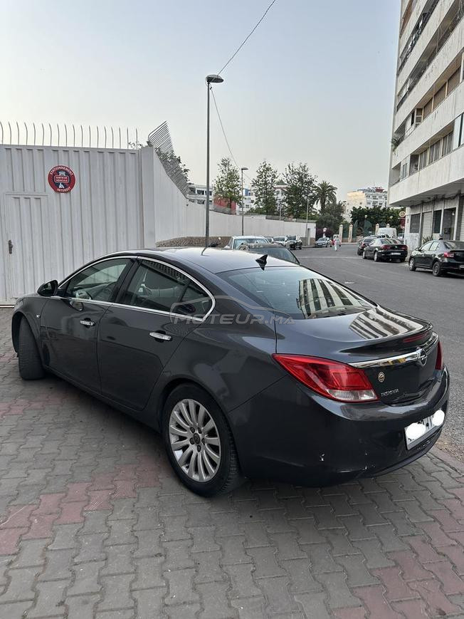 Opel Insignia Essence Manuelle 2011 à Casablanca