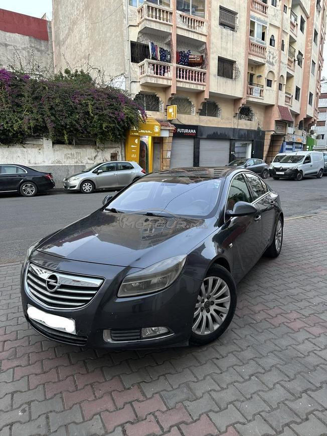 Opel Insignia Essence Manuelle 2011 à Casablanca