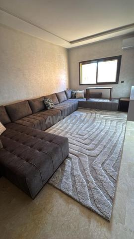 شقة مفروشة للإيجار في سكن به مسبح