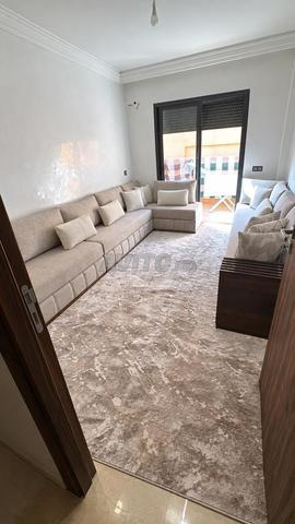 شقة مفروشة للإيجار في سكن به مسبح