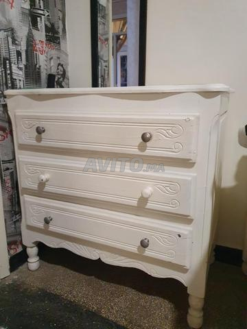 Coiffeuse en bois, reste propre - 2