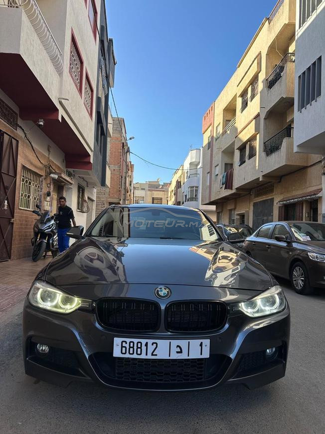 BMW Série 3 Essence Automatique 2012 à Rabat