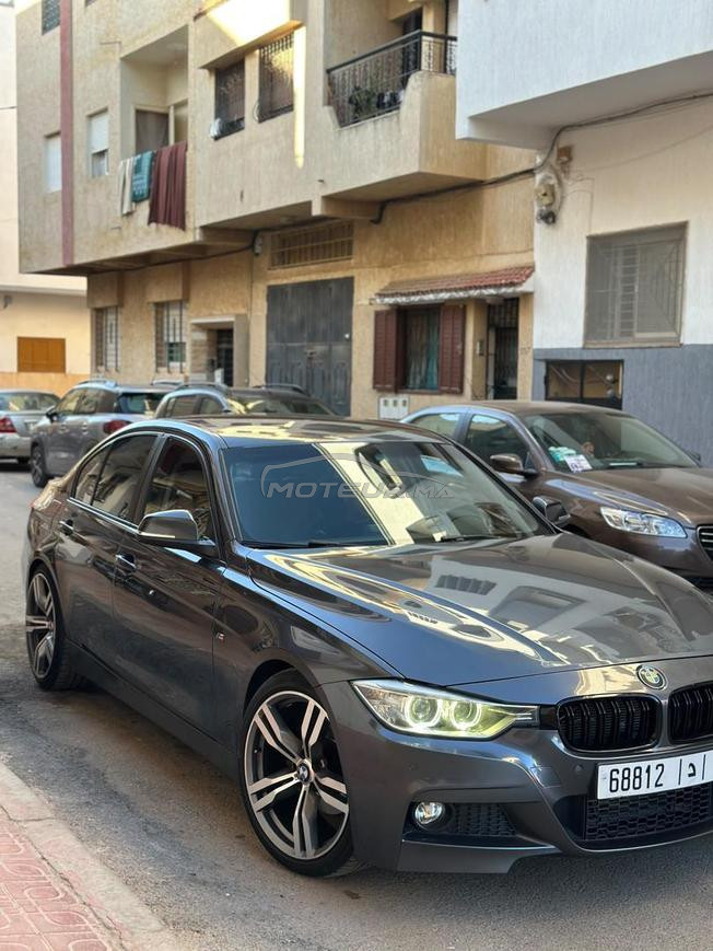 BMW Série 3 Essence Automatique 2012 à Rabat