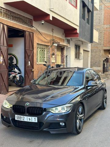 BMW Série 3 Essence Automatique 2012 à Rabat - 2