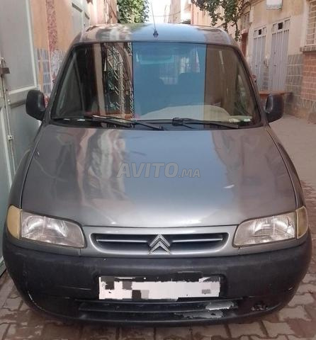 Citroën Berlingo / Peugeot Partner) Modèle 2001 - Fès