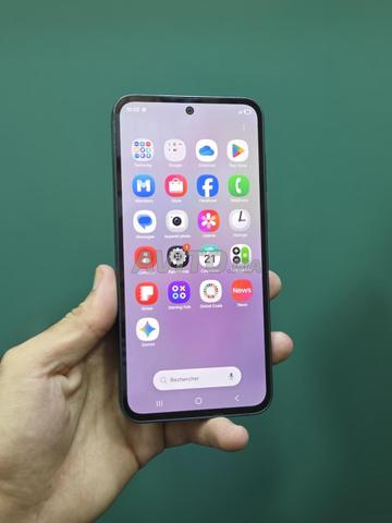 A35 5G 128GB 8GB tout est original propre - 2