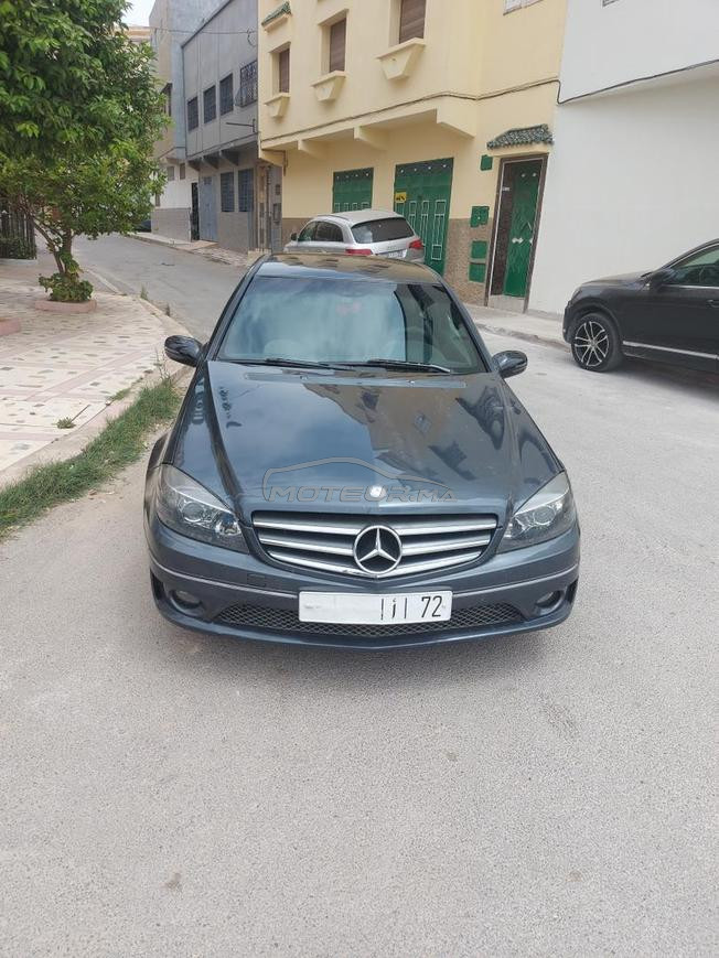 Mercedes-Benz 220 Diesel Manuelle 2010 à Meknès