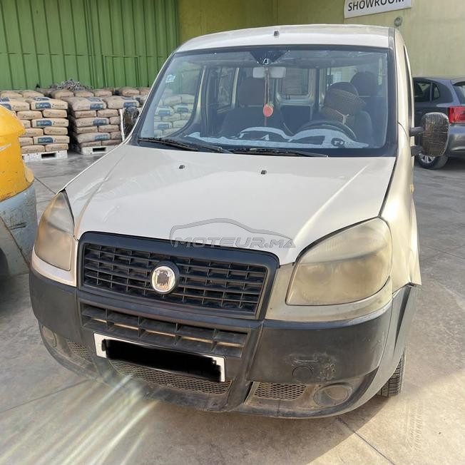 FIAT DOBLO BON ÉTAT MODÈLE 2012