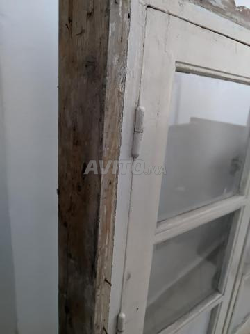 Fenêtre En Bois Et Verre - 2
