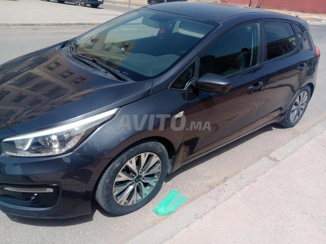 Kia Ceed Diesel Automatique 2017 à Agadir - 2