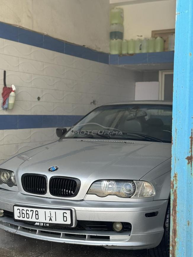 BMW Série 3 Essence Manuelle 2001 à Ain Aouda