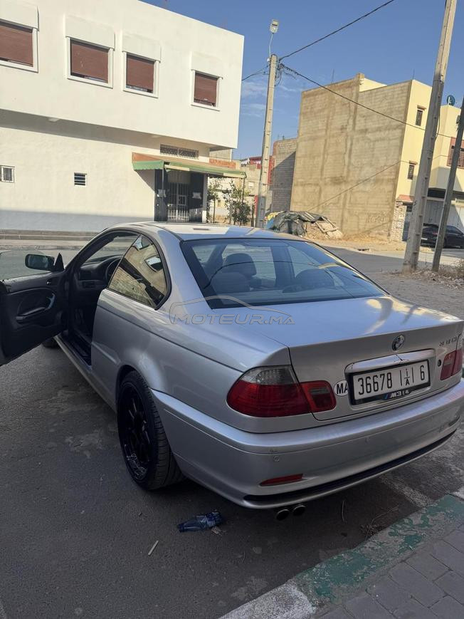 BMW Série 3 Essence Manuelle 2001 à Ain Aouda