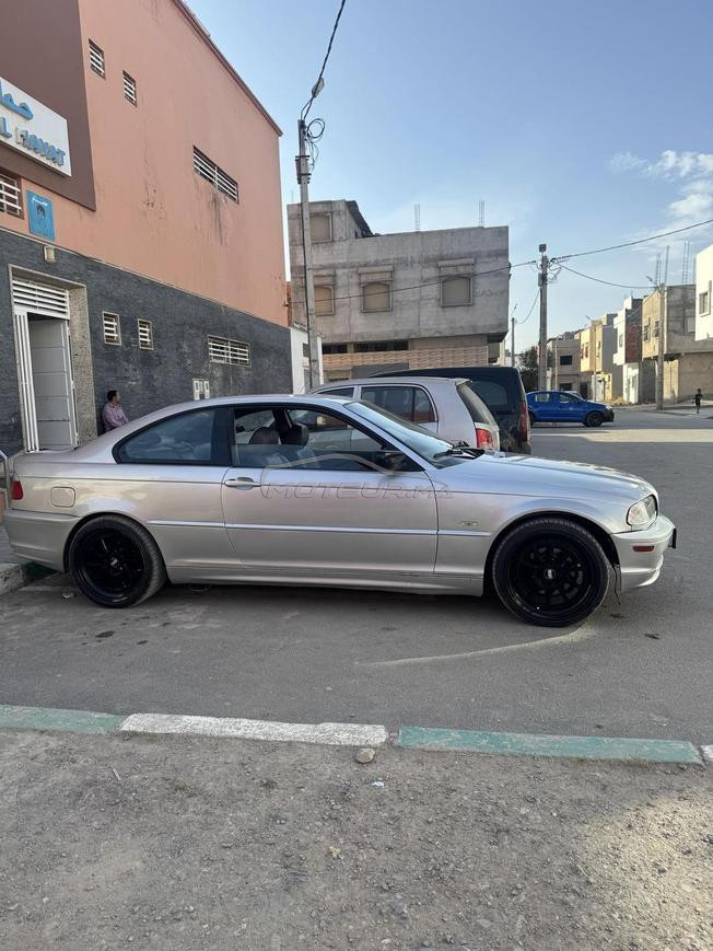 BMW Série 3 Essence Manuelle 2001 à Ain Aouda