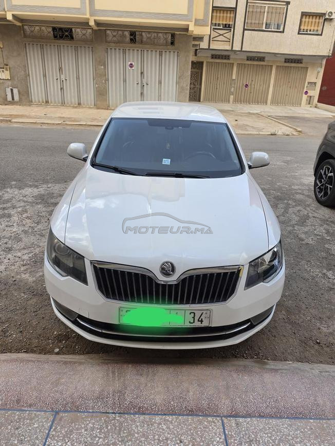 Skoda Superb Diesel Automatique 2013 à Khouribga