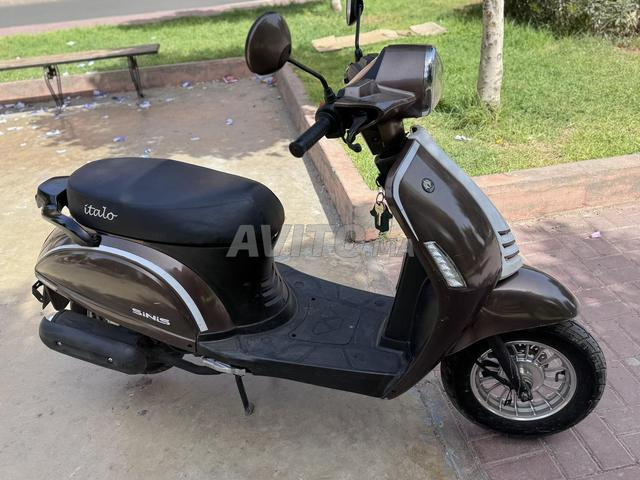 Scooter Italo acheté neuf en décembre 2024. - 2