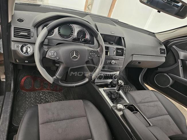 Mercedes-Benz 220 Diesel Manuelle 2010 à Fès