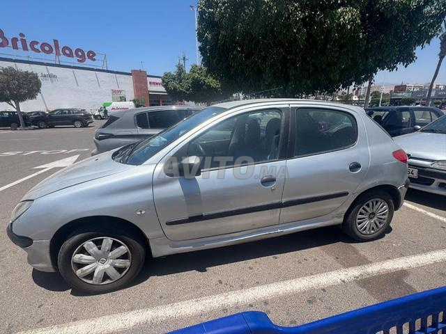 Peugeot 206 Essence Manuelle 2000 à Agadir - 2