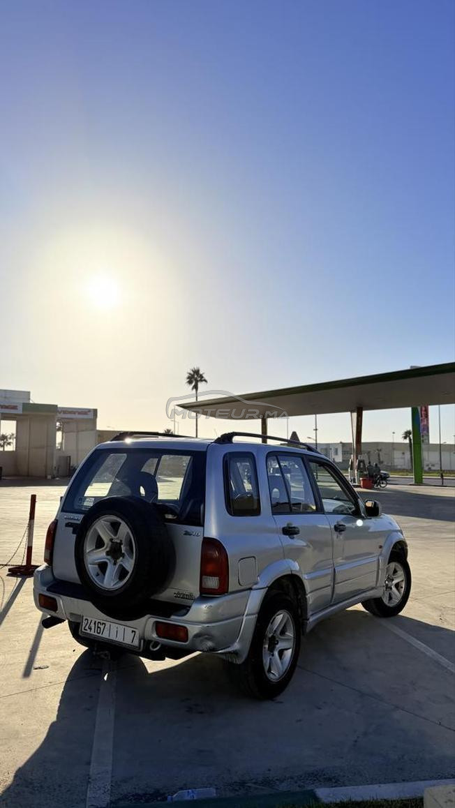 suzuki grand vitara 2.0