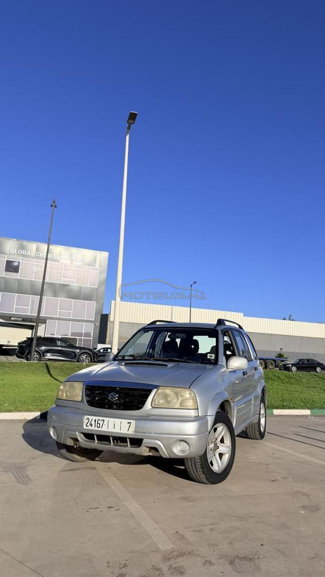 suzuki grand vitara 2.0