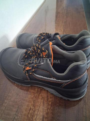 Chaussure pratique et confortable - 2