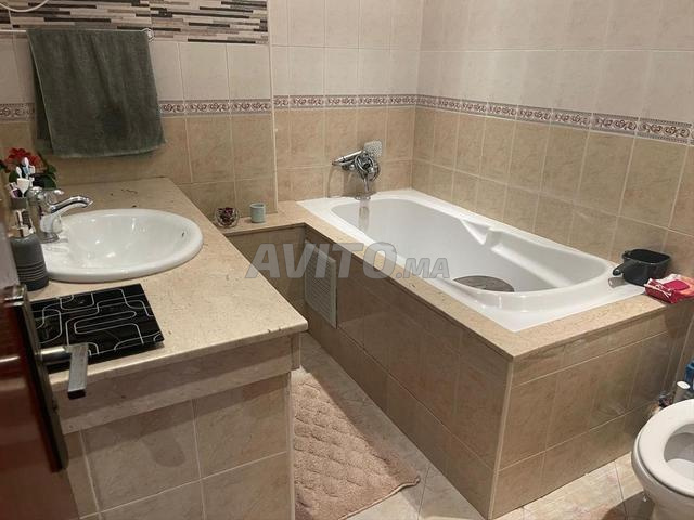 Appartement vide à louer - 2