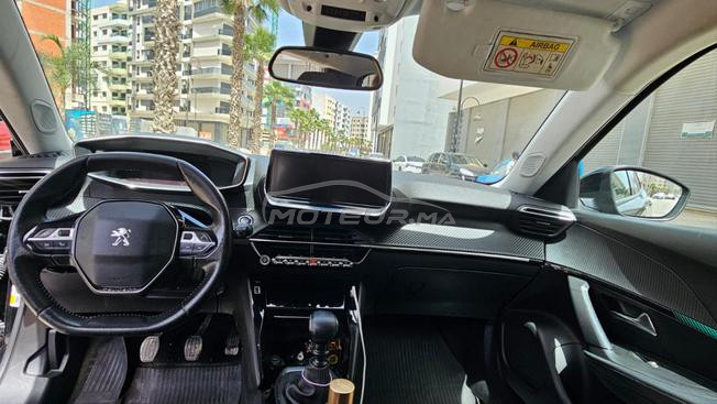 Peugeot 2008, 1ère main en très bon état,  